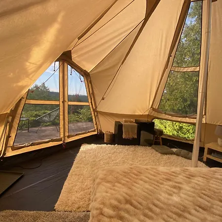 Hvezdny Glamping Manetin
