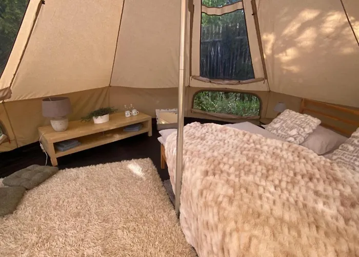 Campismo de Luxo Hvezdny Glamping